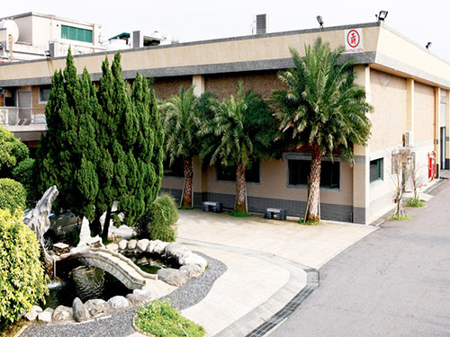 outside view of kongyen culture hall